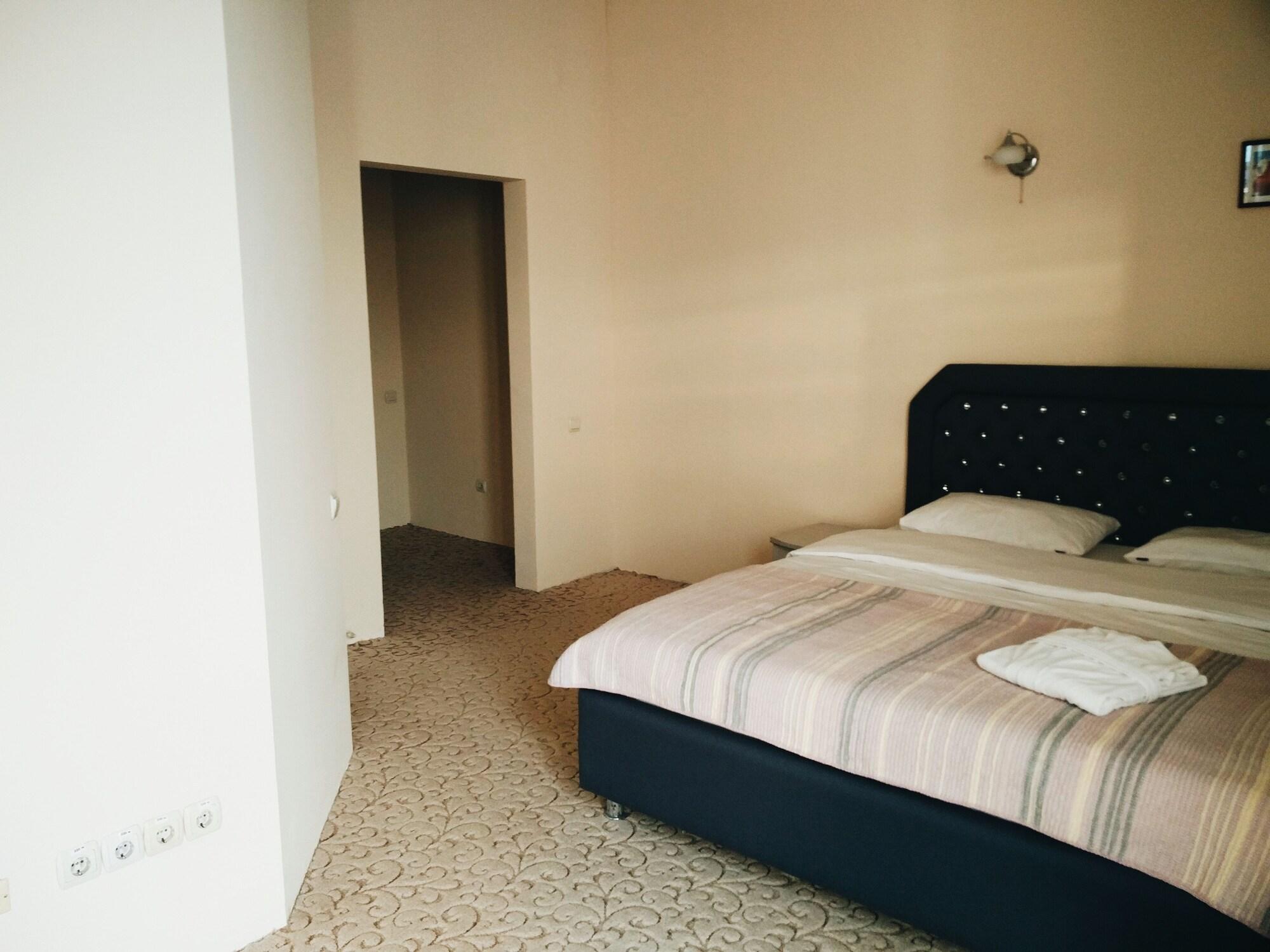 Mesogios Hotel تشيسيناو المظهر الخارجي الصورة